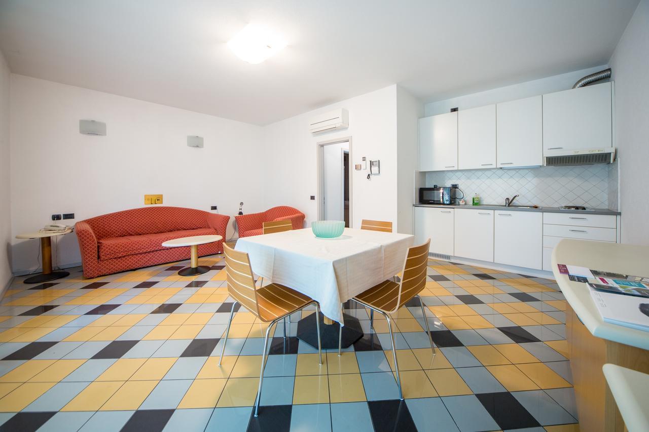 אפרטהוטל סונדריו Piazzi House מראה חיצוני תמונה