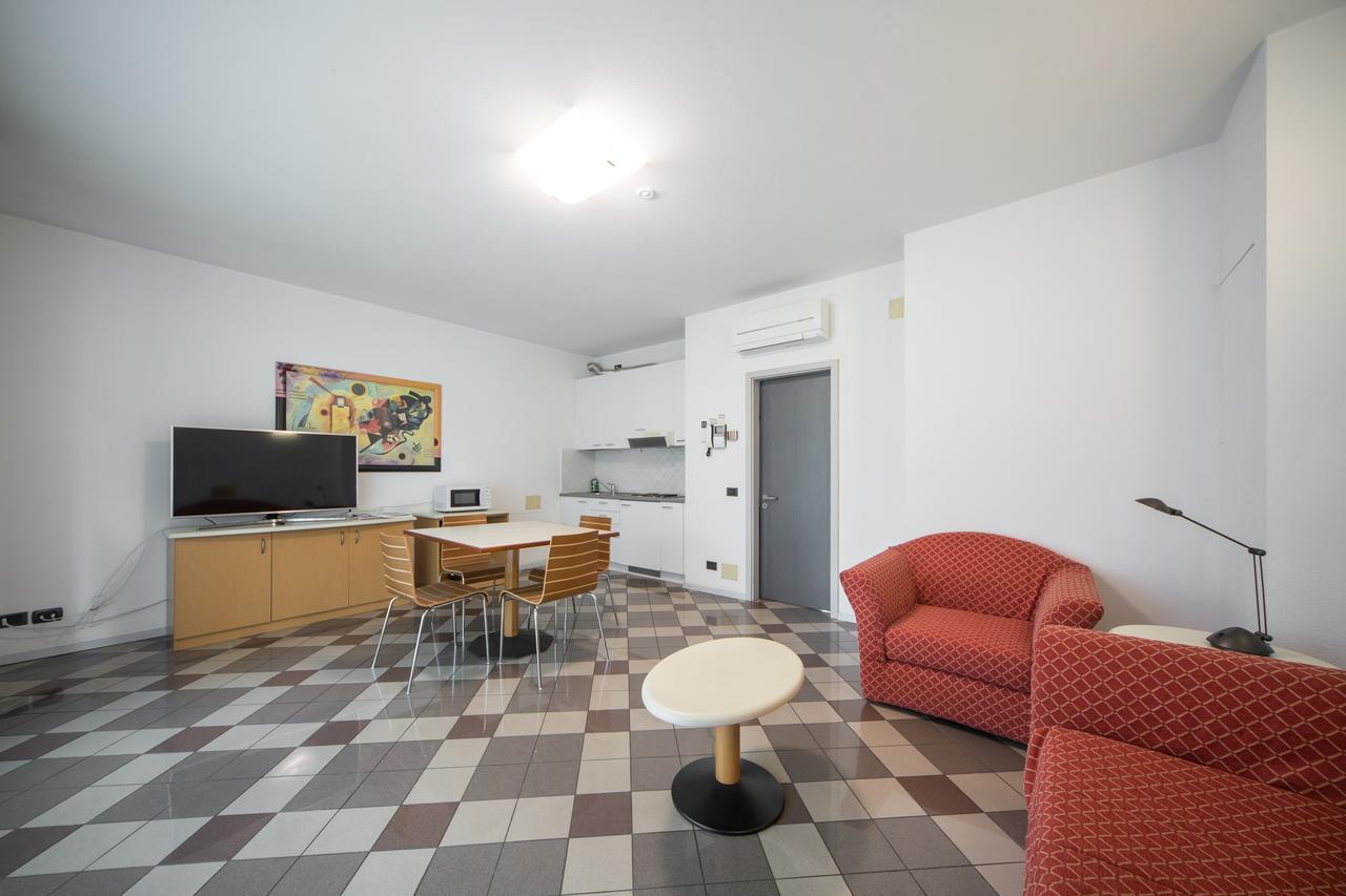 אפרטהוטל סונדריו Piazzi House מראה חיצוני תמונה