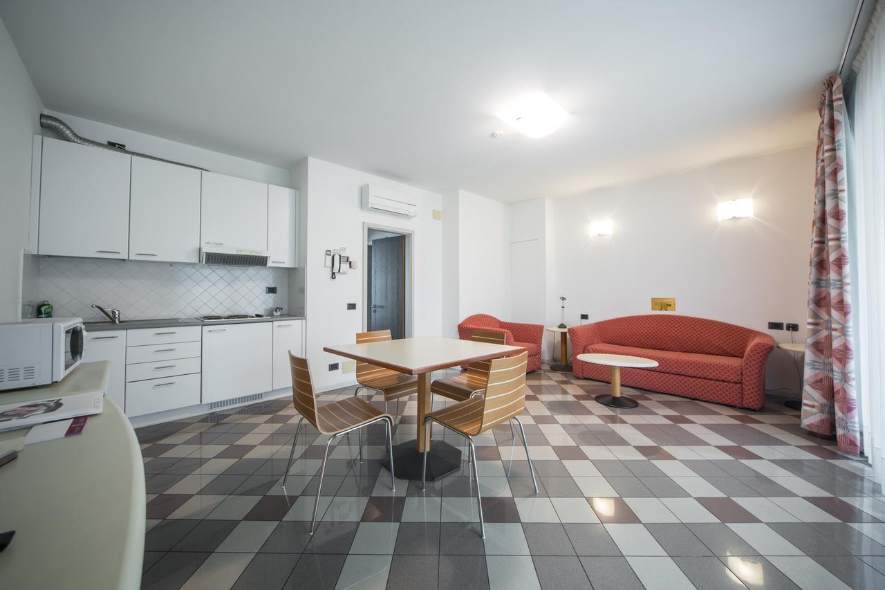 אפרטהוטל סונדריו Piazzi House מראה חיצוני תמונה